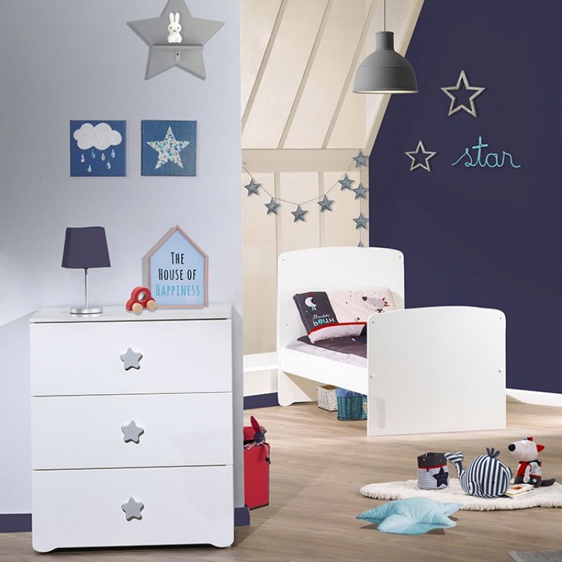 Image d'ambiance de présentation du produit Pack duo lit bébé évolutif Little Big Bed blanc et commode à langer étoile New Basic - Baby Price