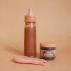 Coffret repas petit pot et biberon magiques pour poupée Chocolat Tiny Harlow Ambiance 3