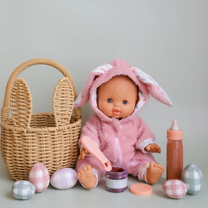 Coffret repas petit pot et biberon magiques pour poupée Chocolat Tiny Harlow Ambiance 5