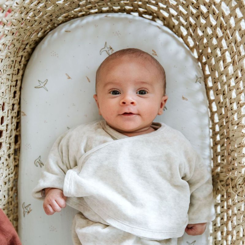 Drap housse en coton bio pour landau L'Envolée (76 x 30 cm) Kadolis Ambiance 2