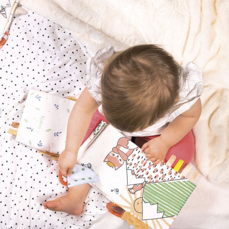 Image d'ambiance de présentation du produit Livre bébé Le renardeau colérique - Kaloo