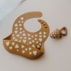 Bavoir en silicone Fall In Love camel Zakuw Produit 7