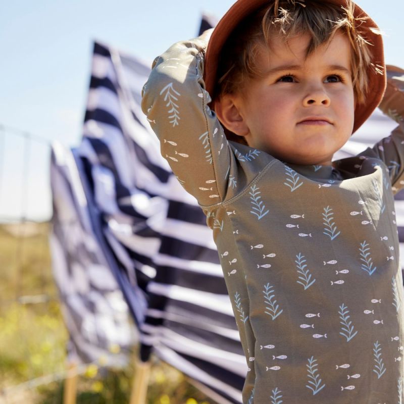 Image d'ambiance de présentation du produit Tee-shirt anti-uv manches longues Ocean blue (1-2 ans) - Fresk