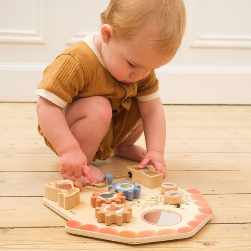 Tableau d'activités bébé en bois Egmont Toys Ambiance 2