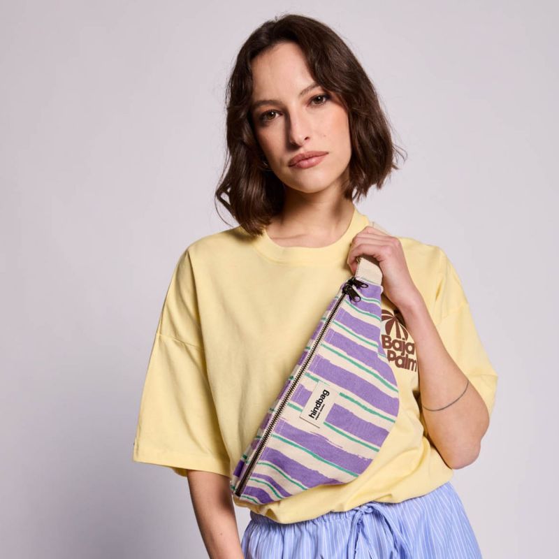 Sac banane Olivia Rayures Larges Violet Hindbag Ambiance 2