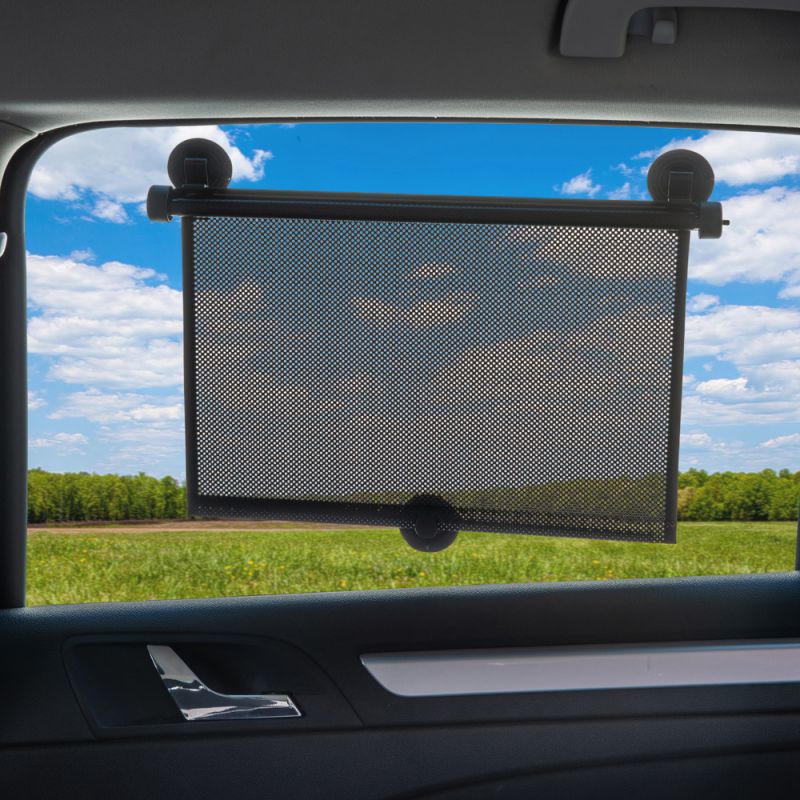 Image d'ambiance de présentation du produit Lot de 2 pare-soleil enrouleur noir pour voiture - Dooky