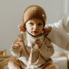 Bonnet en laine Caramel (1-3 ans) Atelier Wagram Ambiance 6