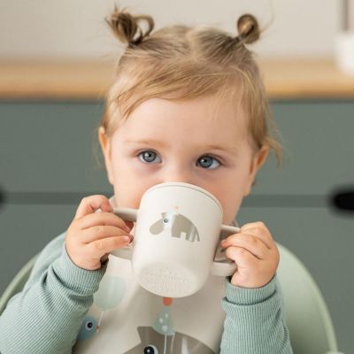 Tasse à bec à 2 anses en silicone Celebration Sable Done by Deer