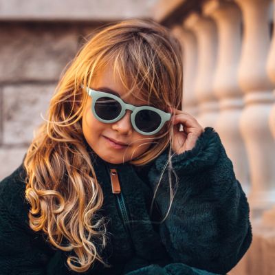 Lunettes de soleil Retro Happy Vert Sauge (2-4 ans)