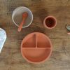 Coffret repas en silicone Terre de sienne-Sable (4 pièces) Trois Kilos Sept Ambiance 4