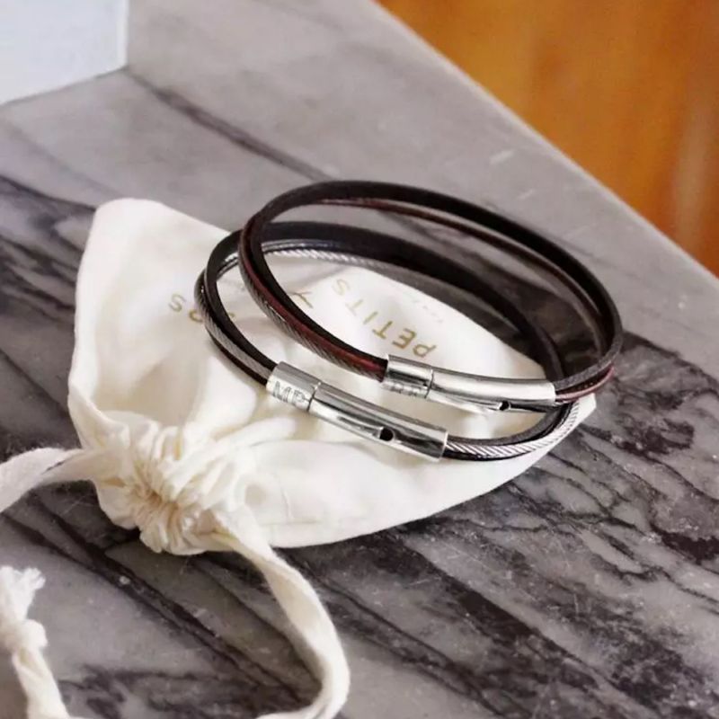 Bracelet papa tressé cuir Noir (personnalisable) Petits trésors Ambiance 3