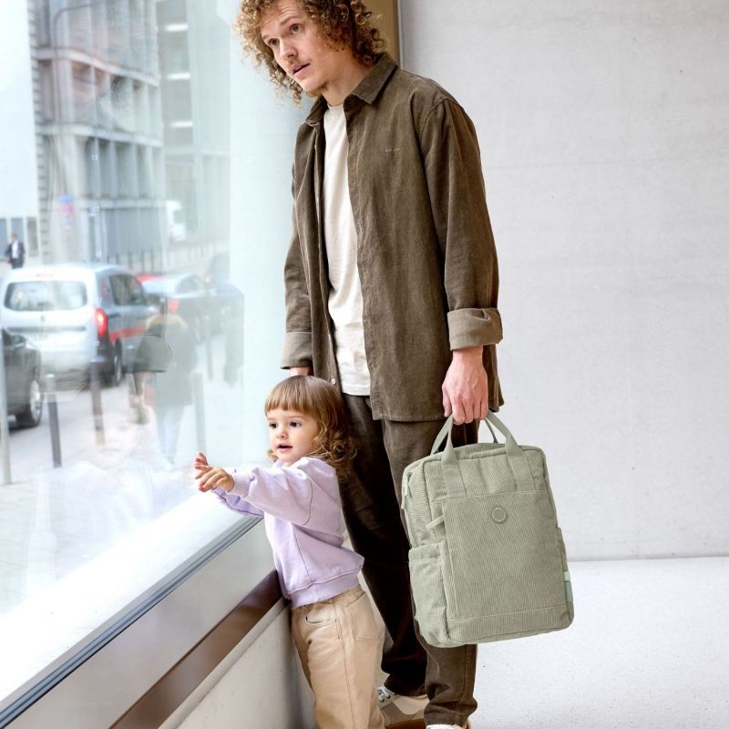 Sac à dos à langer Vividal en velours kaki clair Lässig Ambiance 8