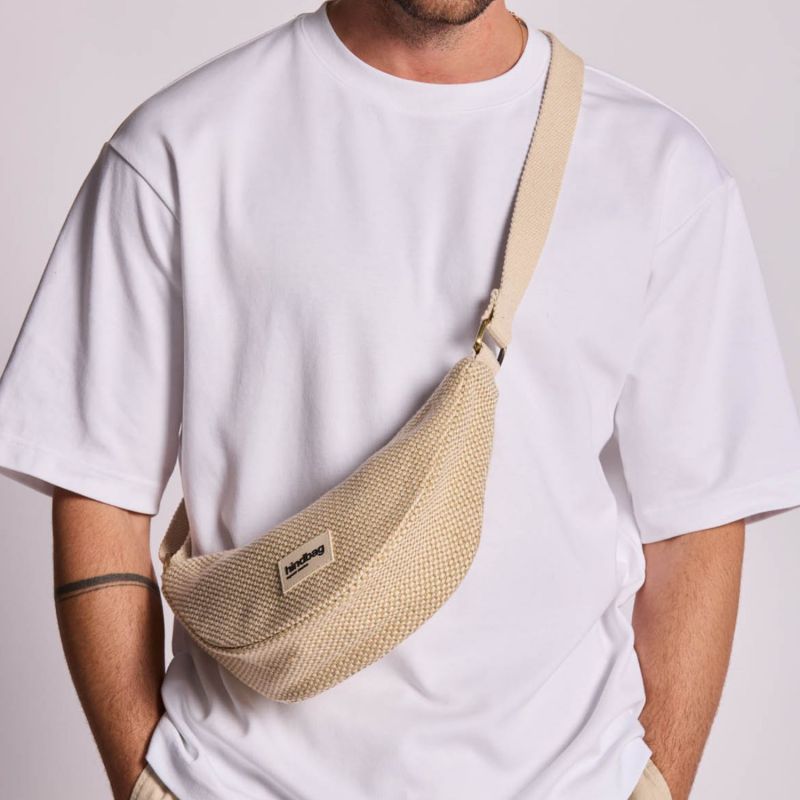 Sac banane Andrea Tressage Ecru Hindbag Ambiance 2