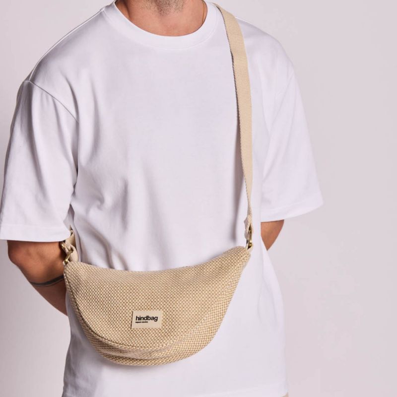 Sac banane Andrea Tressage Ecru Hindbag Ambiance 6