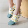 Chaussons d'eau Les Petits Citrons Jaunes (12-24 mois) Les Pas Petits Ambiance 5