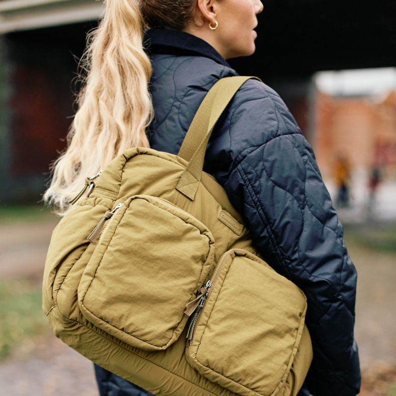 Sac à langer et pochette Mellow kaki Childhome Ambiance 5