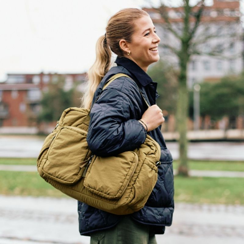 Sac à langer et pochette Mellow kaki Childhome Ambiance 9