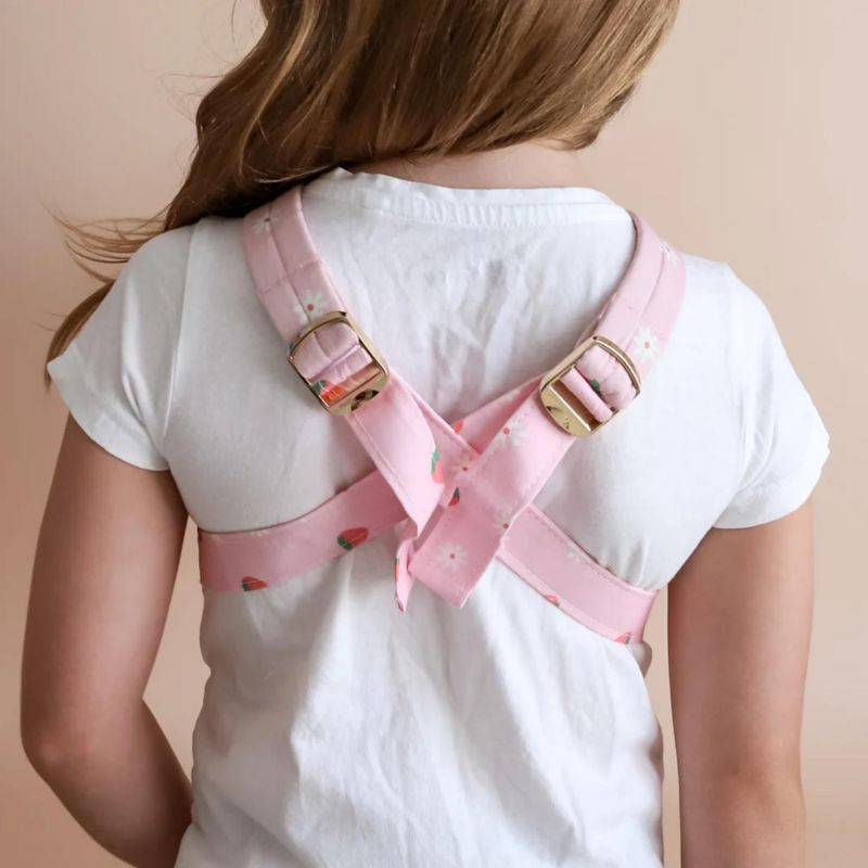 Porte bébé pour poupée Fraise Tiny Harlow Ambiance 7