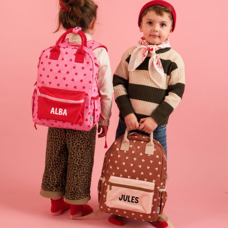 Sac à dos Coeurs Rouges personnalisable Atelier Wagram Ambiance 5