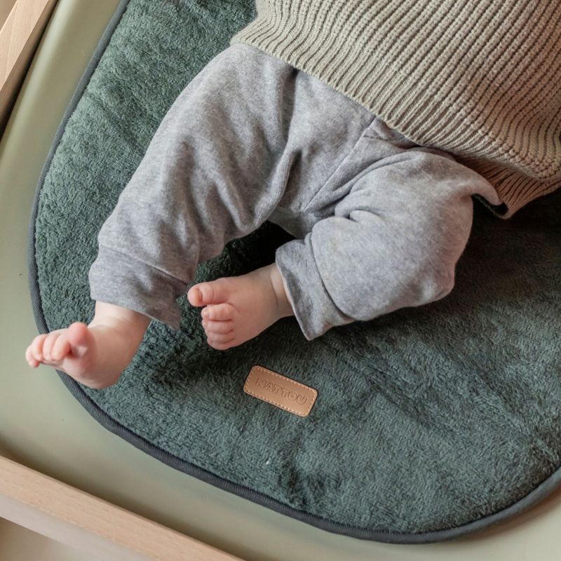 Coussin en éponge pour matelas à langer Vert Nattou Ambiance 4