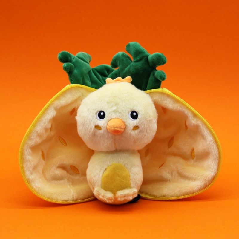 Peluche Les Flipetz Nugget le poussin-ananas Les Déglingos Ambiance 8