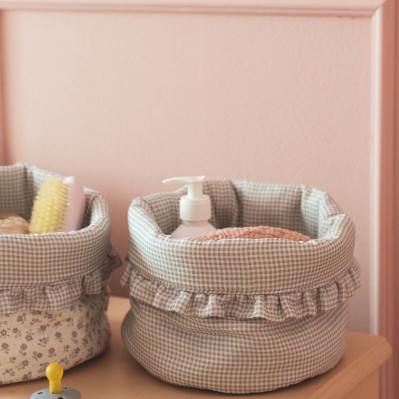 Panier de rangement Little Bloom Vichy Gris Pasito a pasito Ambiance 5