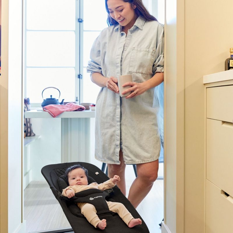Transat Evolve 3 en 1 Onyx Black Ergobaby Ambiance 7
