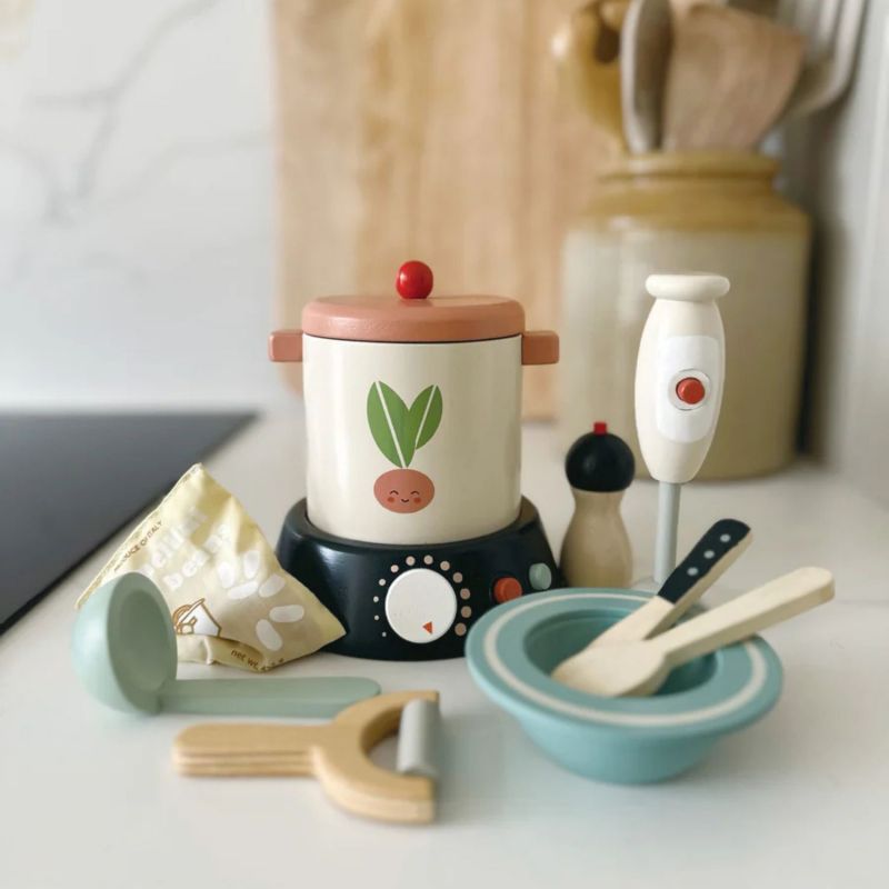 Robot soupe légumes et accessoires en bois Tender Leaf Ambiance 2