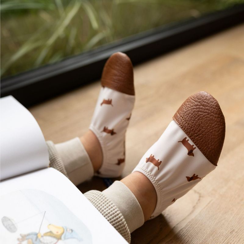 Chaussons tout-terrain Les Petits Teckels (pointures 18-20) Les Pas Petits Ambiance 4