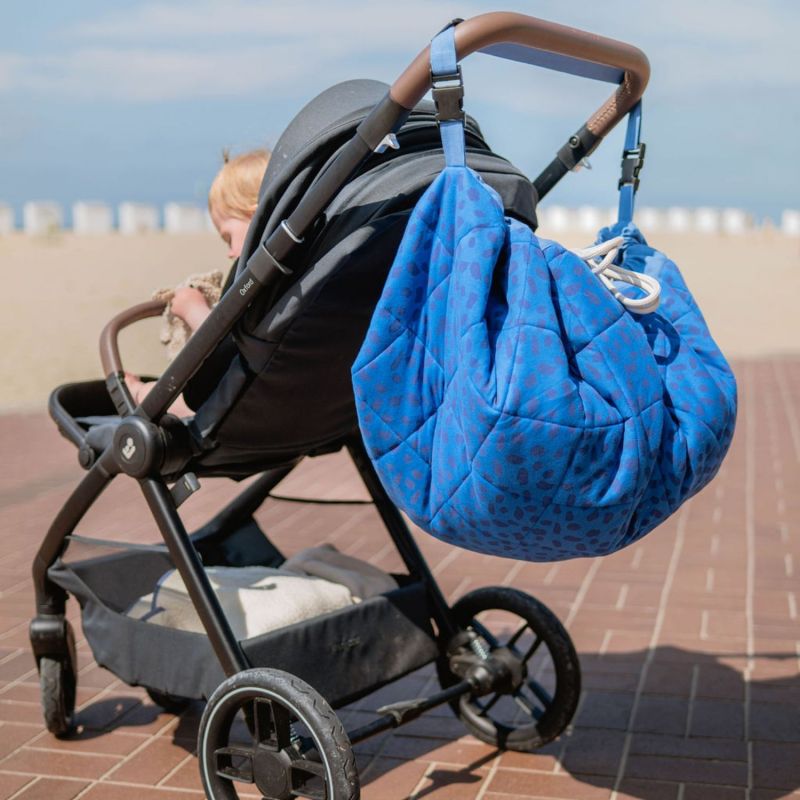 Tapis de jeu 2 en 1 Noomad Organic Soft Puce et Pilou Moulin Roty Play&Go Ambiance 8