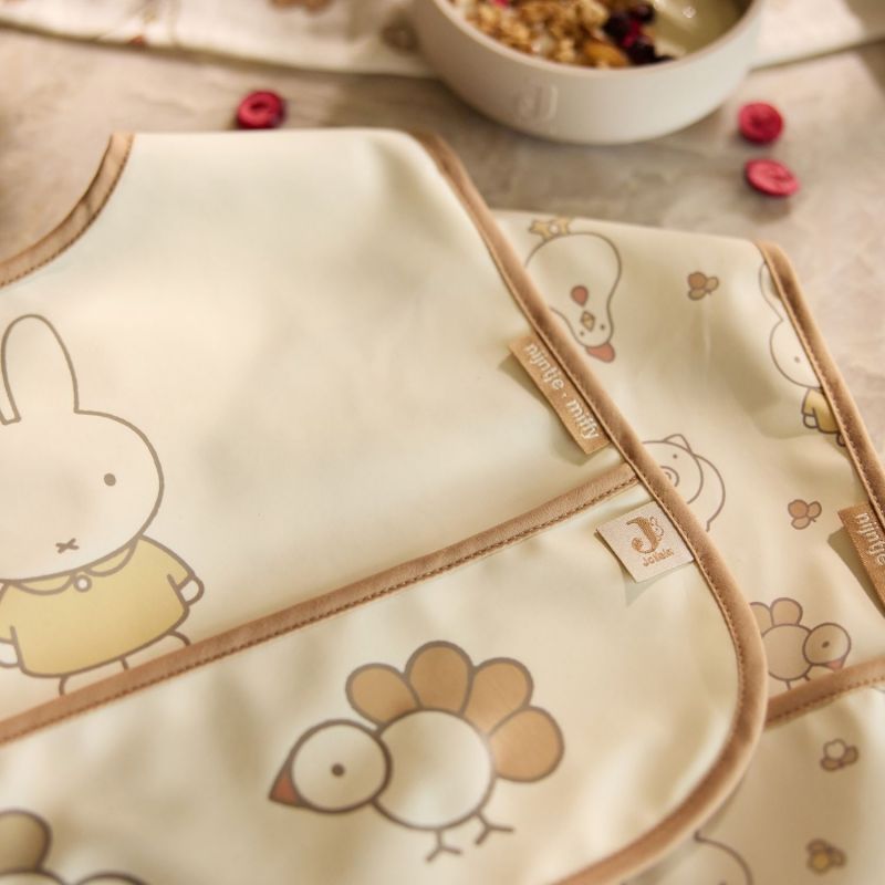 Lot de 2 bavoirs plastifiés Miffy Family Farm Jollein Ambiance 2