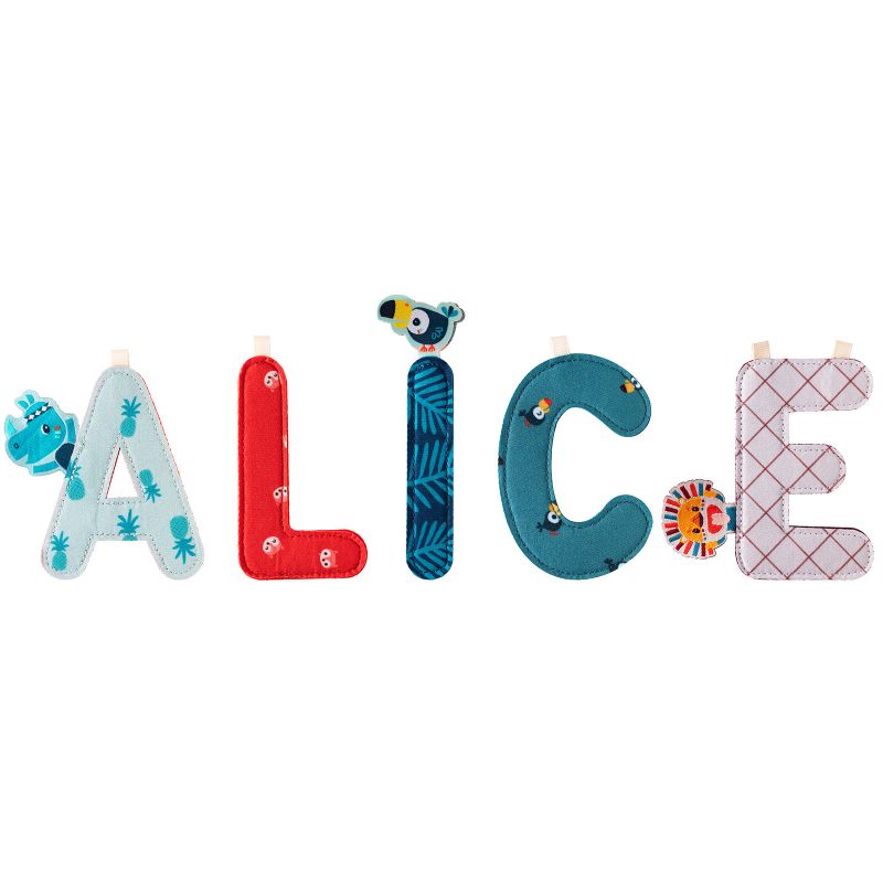 Lettre en tissu à suspendre L Alice (9,5 cm) Lilliputiens Produit 2