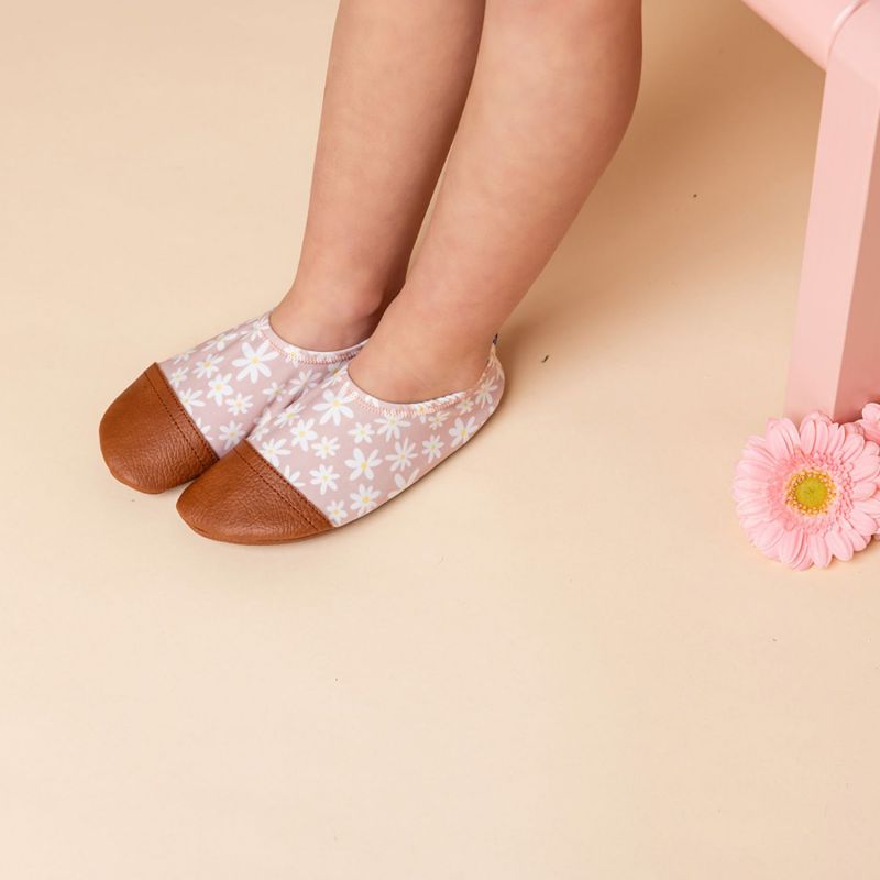 Chaussons tout-terrain Les Petits Marguerites (pointures 24-26) Les Pas Petits Ambiance 5