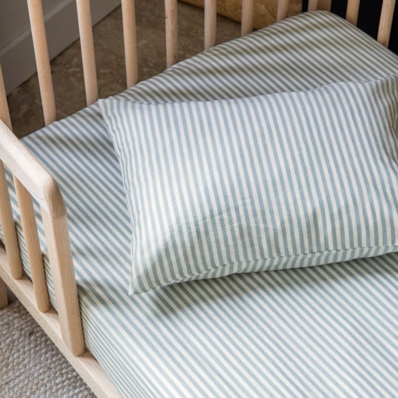 Taie d'oreiller en percale de coton Rayé Bleu Ardoise (40 x 60 cm) Kadolis Ambiance 2