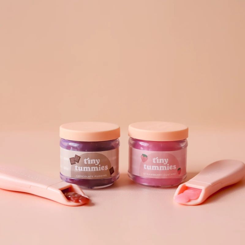 Petit pot magique pour poupée Chocolat Tiny Harlow Produit ouvert 3