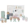 Cuisine et accessoires en bois pour maison de poupées - Little Dutch