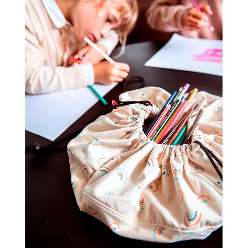 Sac à jouets 2 en 1 Noomad Mini rainbows Play&Go Ambiance 5