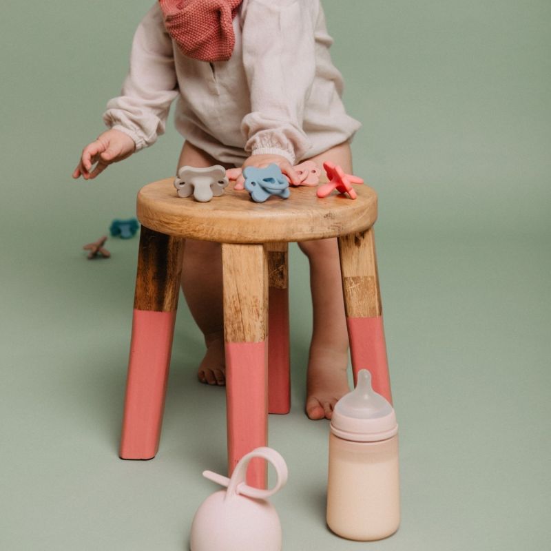 Biberon en silicone Colour Essence Rose (240Ml) Suavinex Ambiance 6