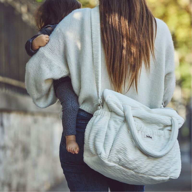 Sac à langer écru Comme un bonbon Wavy BEBEL Ambiance 4