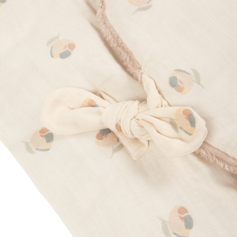 Couverture nomade hiver nest wabi-sabi Blossom Nobodinoz Produit 3