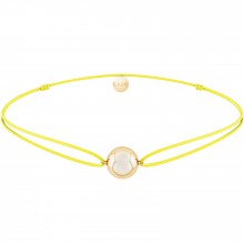 Bracelet cordon jaune Mini bola Joy (plaqué or jaune)  par Ilado Paris