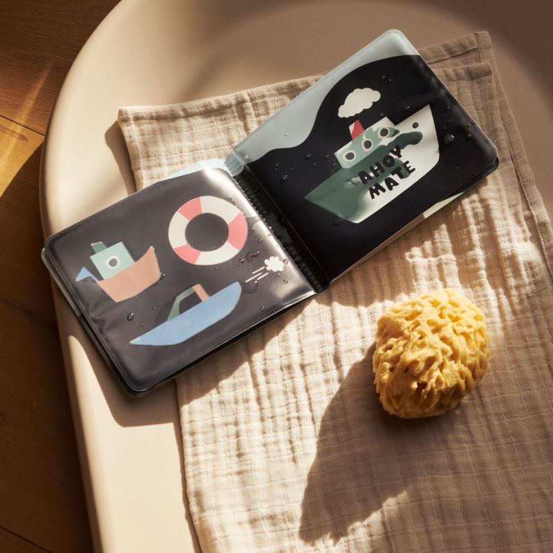 Livre de bain Waylon Sailing Liewood Ambiance 2