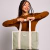 Sac cabas Oscar Vert Argile Hindbag Ambiance 2