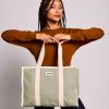 Sac cabas Oscar Vert Argile Hindbag Ambiance 6