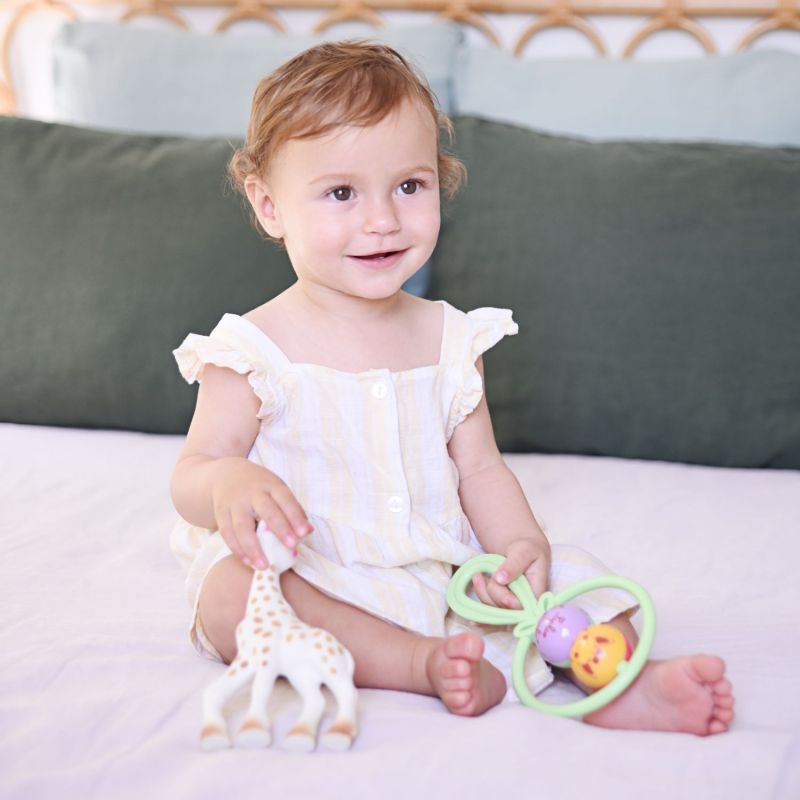 Hochet 2 boules Sophie la girafe Sophie la girafe Ambiance 4