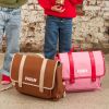 Cartable A4 primaire Rose personnalisable (38 cm) Atelier Wagram Ambiance 6