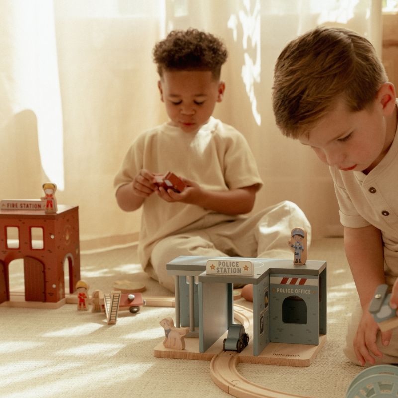 Caserne de pompiers en bois Little Dutch Ambiance 3