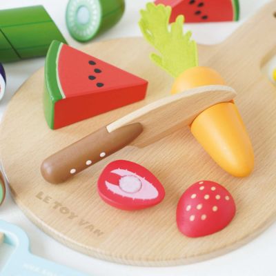 Planche à découper et aliments à trancher en bois FSC