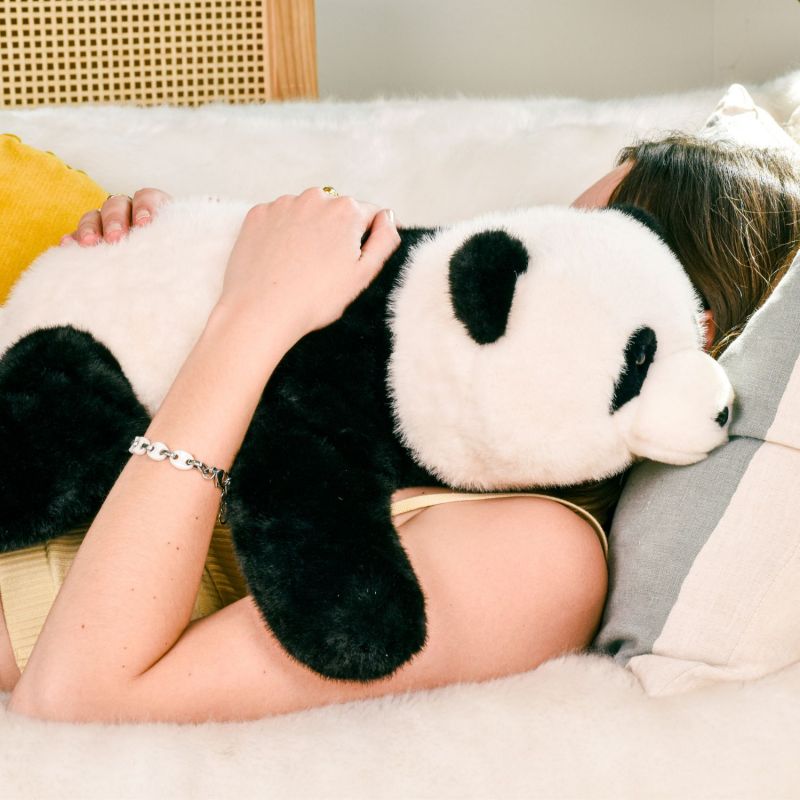 Peluche lestée BAO LE PANDA (55 cm) Histoire d'Ours Ambiance 4
