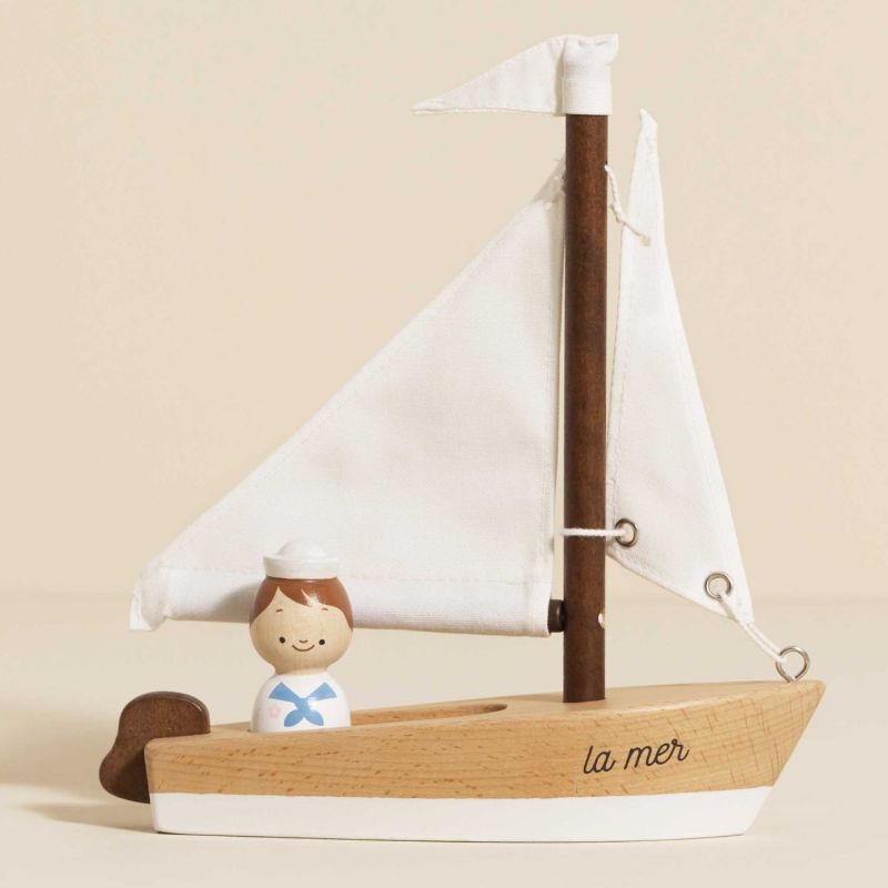 Voilier et son captaine en bois FSC Le Toy Van Ambiance 2